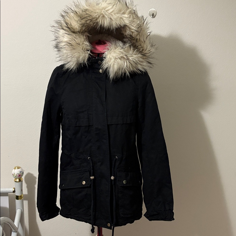 H&M Divided Women's Black Faux
Fur Pile-lined Parka Jacket with hood - Picture 2 of 15